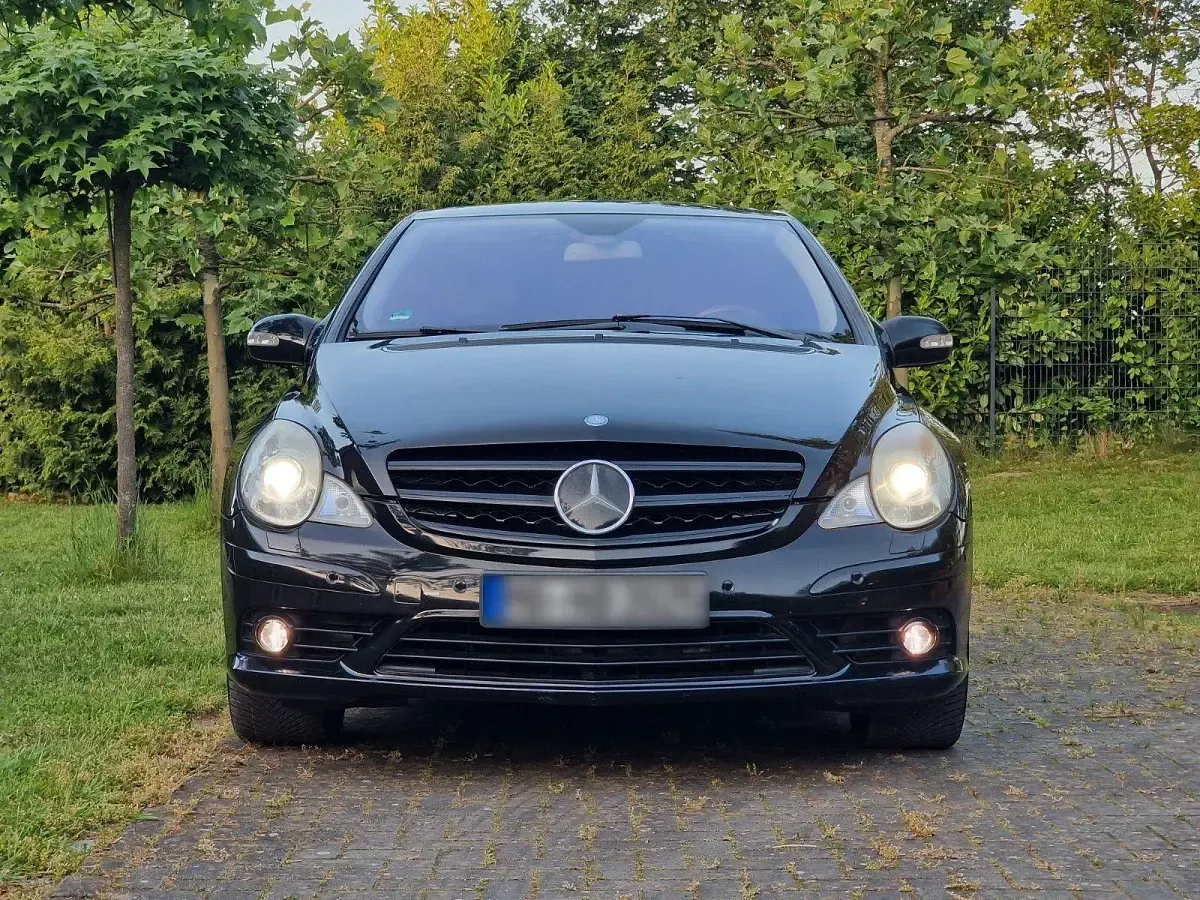 Gebraucht Mercedes R500 387 PS (284 kW) 2007 Schwarz Kombi