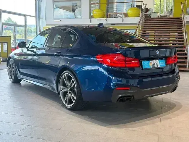 Gebraucht BMW M550 Performance 530 PS (389 kW) 2020 Blau Limousine