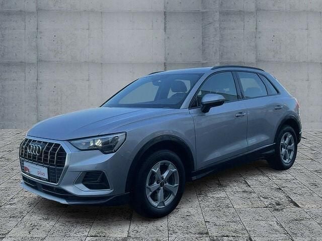 Second-hand Audi Q3 Advanced 190 CP (139 kW) 2024 Argintiu SUV