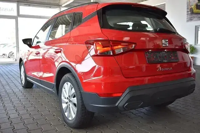 Gebraucht Seat Arona Reference 95 PS (69 kW) 2023 Rot SUV