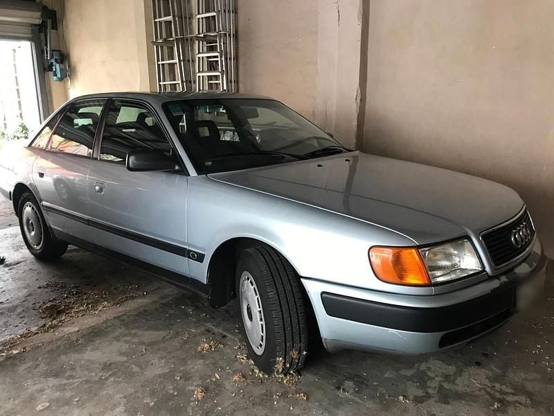 Gebraucht Audi 100 133 PS (97 kW) 1991 Blau Limousine