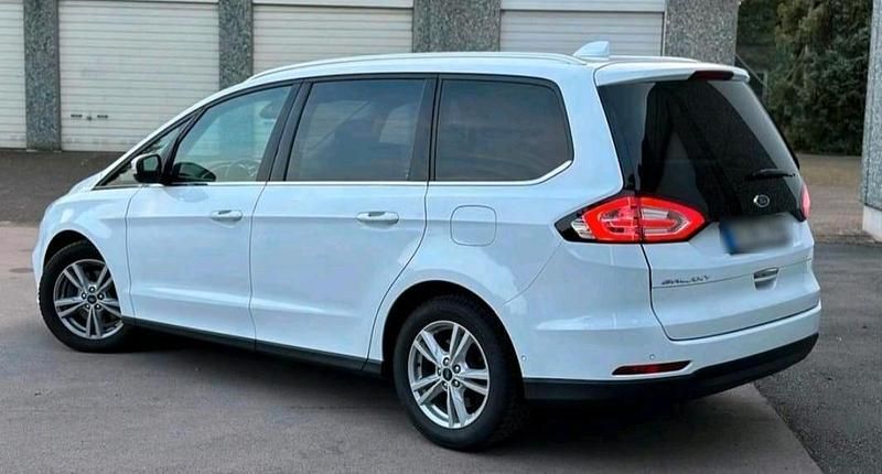 Second-hand Ford Galaxy 241 CP (177 kW) 2020 Alb Monovolum