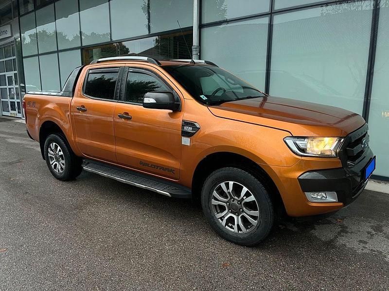 Gebraucht Ford Ranger Wildtrack 200 PS (147 kW) 2016 Orange Pickup