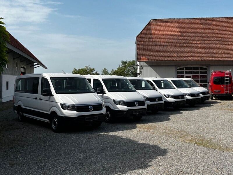 Weiß Gebraucht 2022 VW Crafter Van | 28.999 € (Etwas zu teuer) - Bild 1/4