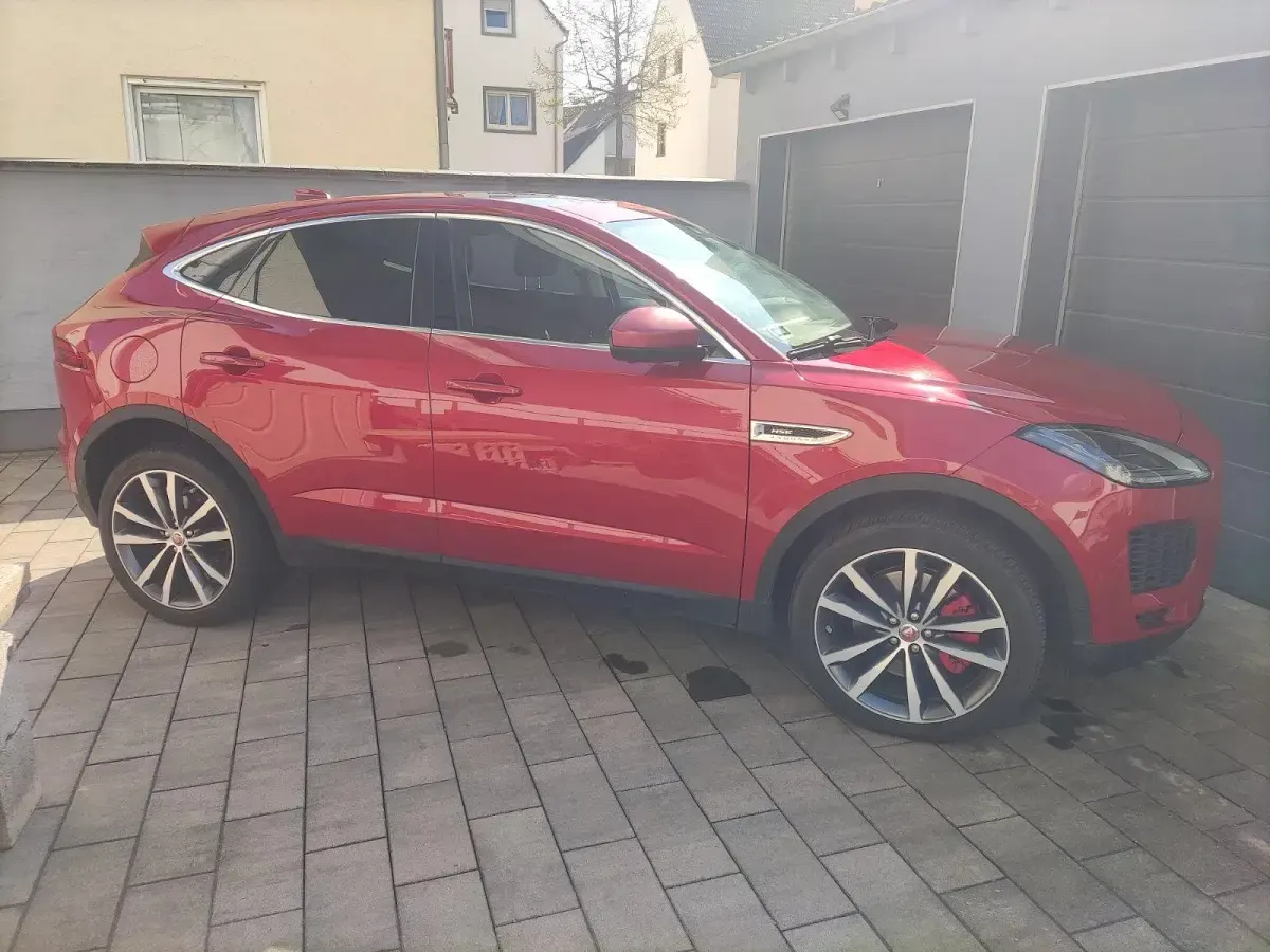Gebraucht Jaguar E-Pace 240 PS (176 kW) 2017 Rot SUV
