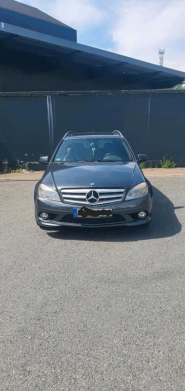 Grau Gebraucht 2009 Mercedes C250 AMG Limousine | 3.500 € (Superpreis) - Bild 1/4