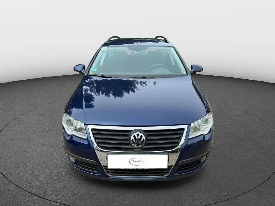 Gebraucht VW Passat 105 PS (77 kW) 2008 Blau Kombi