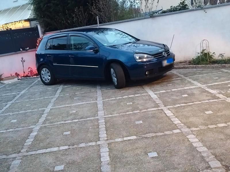 Gebraucht VW Golf V 105 PS (77 kW) 2008 Blau Kombi