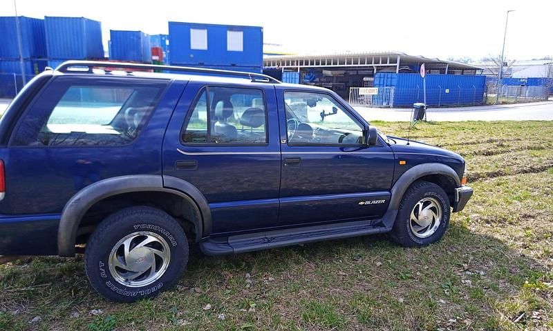 Gebraucht Chevrolet Blazer 193 PS (141 kW) 2002 Blau SUV