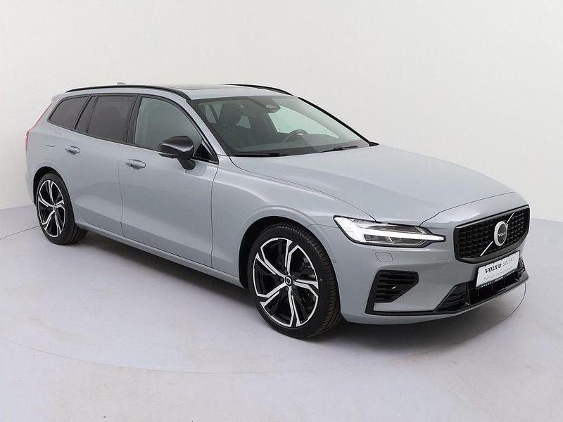Gebraucht Volvo V60 Ultra 455 PS (334 kW) 2025 Grau Kombi