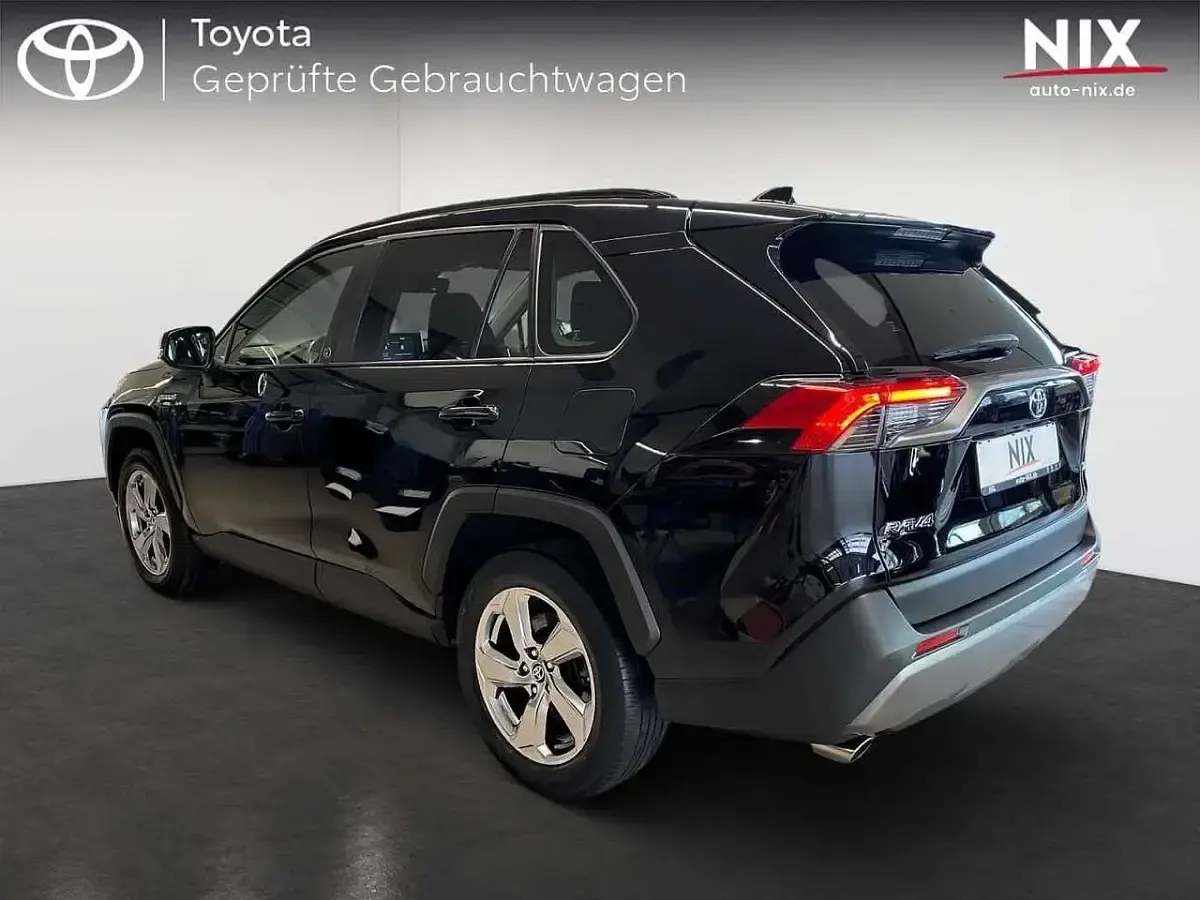 Gebraucht Toyota RAV4 Hybrid Team 222 PS (163 kW) 2020 Tiefschwarz mica metallic SUV