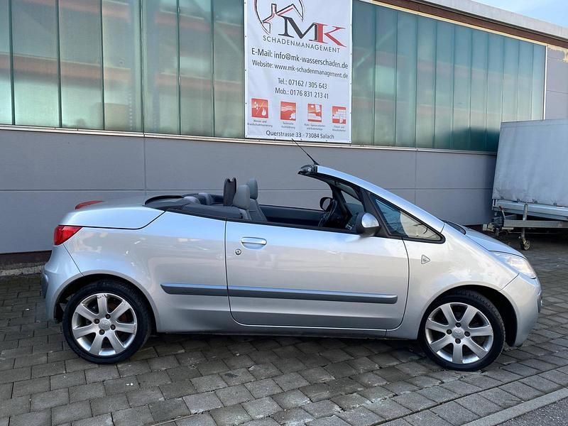 Gebraucht Mitsubishi Colt 109 PS (80 kW) 2009 Silber Kleinwagen