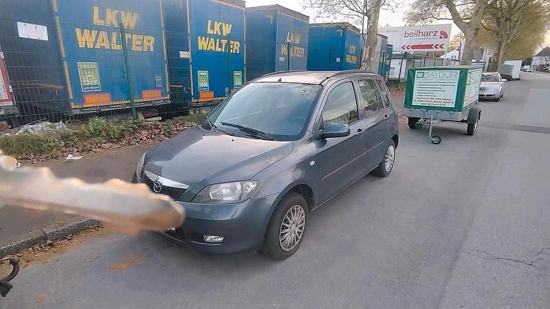Second-hand Mazda 2 75 CP (55 kW) 2004 Gri Hatchback