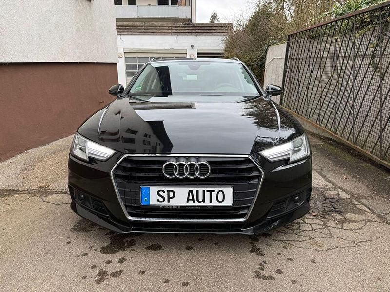 Gebraucht Audi A4 150 PS (110 kW) 2019 Schwarz Kombi