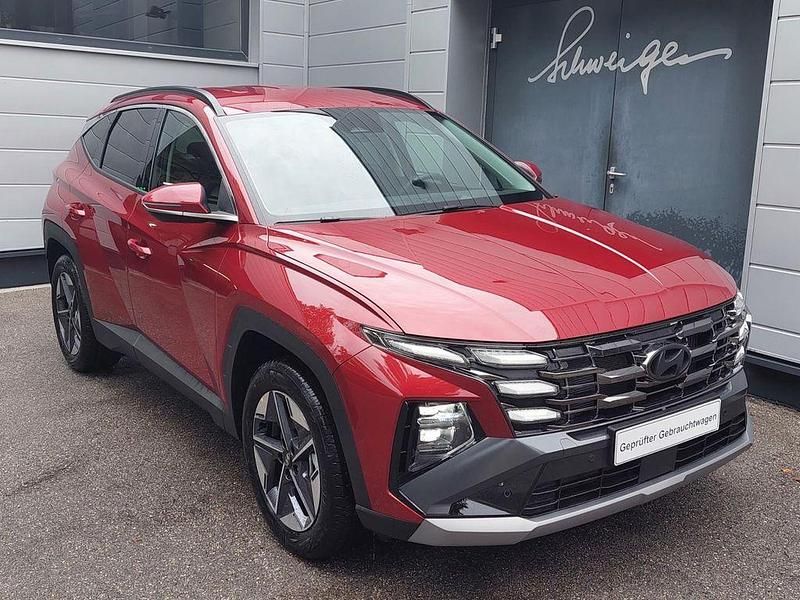Neu Hyundai Tucson GO! 159 PS (116 kW) 2025 Rot SUV