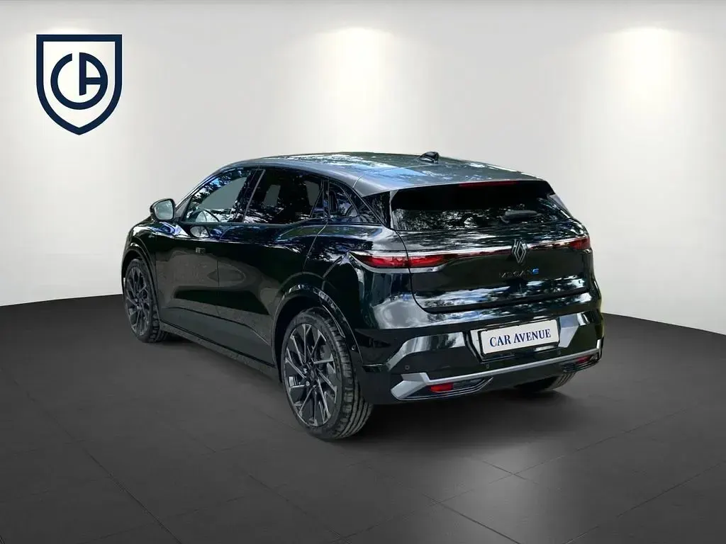 Neu Renault Megane E-Tech Esprit Alpine 55 kW (75 PS) 2026 Schwarz Limousine