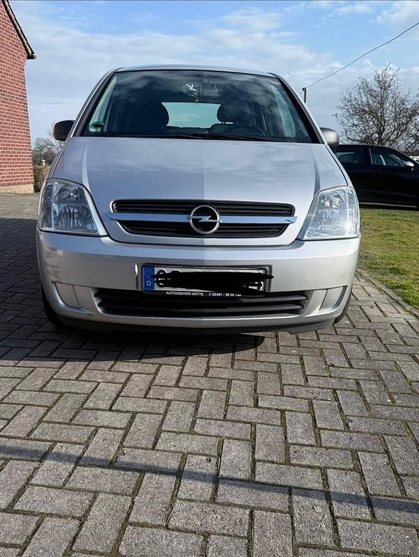 Gebraucht Opel Meriva 87 PS (63 kW) 2003 Silber Van / Kleinbus