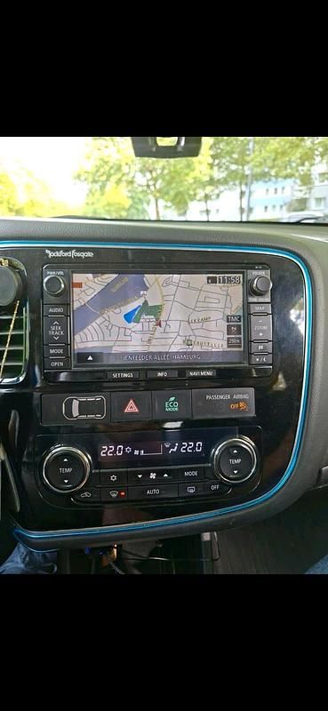 Gebraucht Mitsubishi Outlander 150 PS (110 kW) 2012 Orange SUV