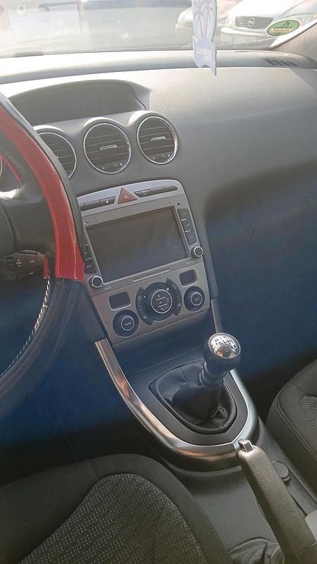 Gebraucht Peugeot 308 SW 109 PS (80 kW) 2010 Schwarz Kombi