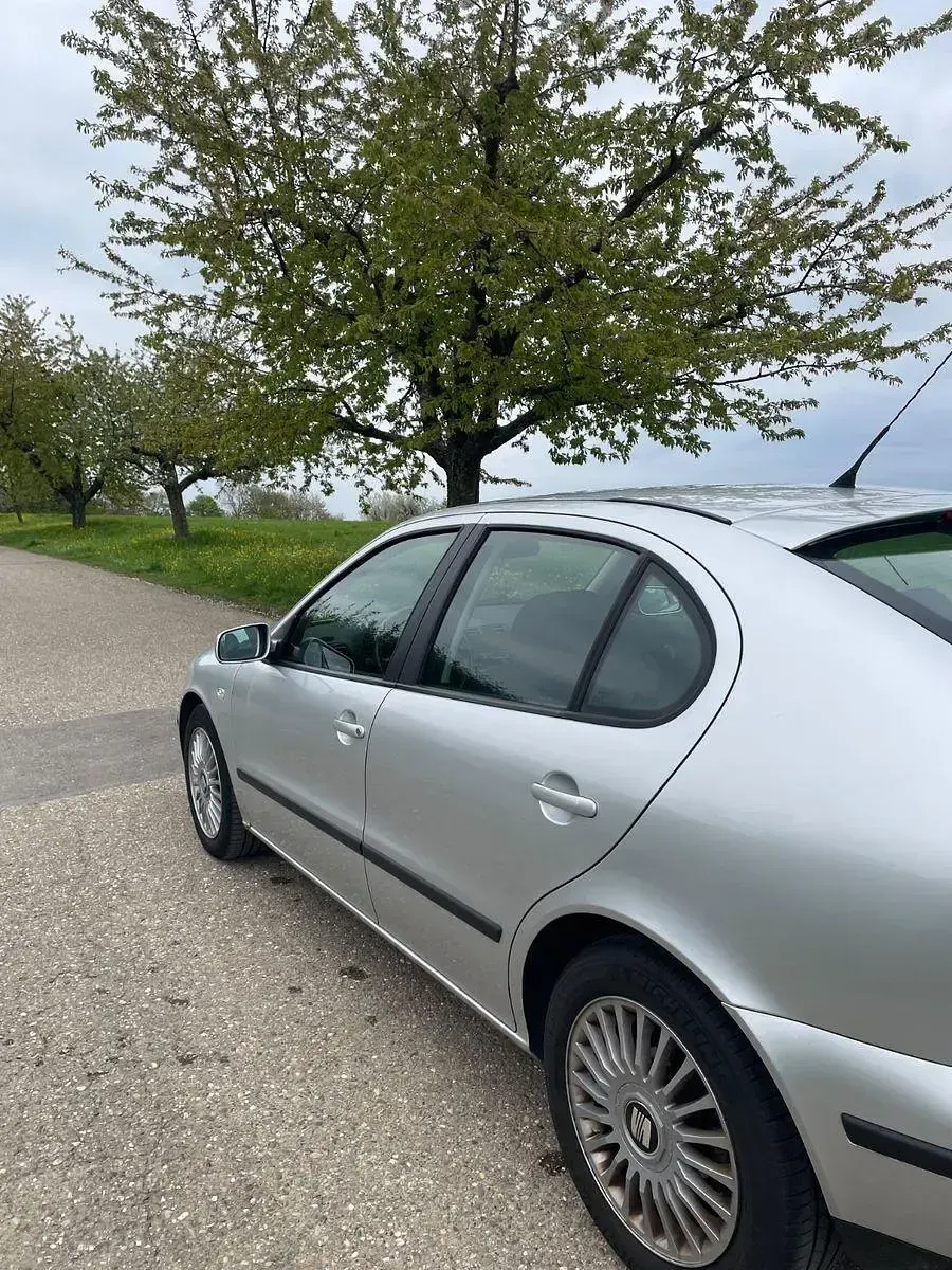 Gebraucht Seat Leon Sport 179 PS (131 kW) 2002 Schwarz Kleinwagen