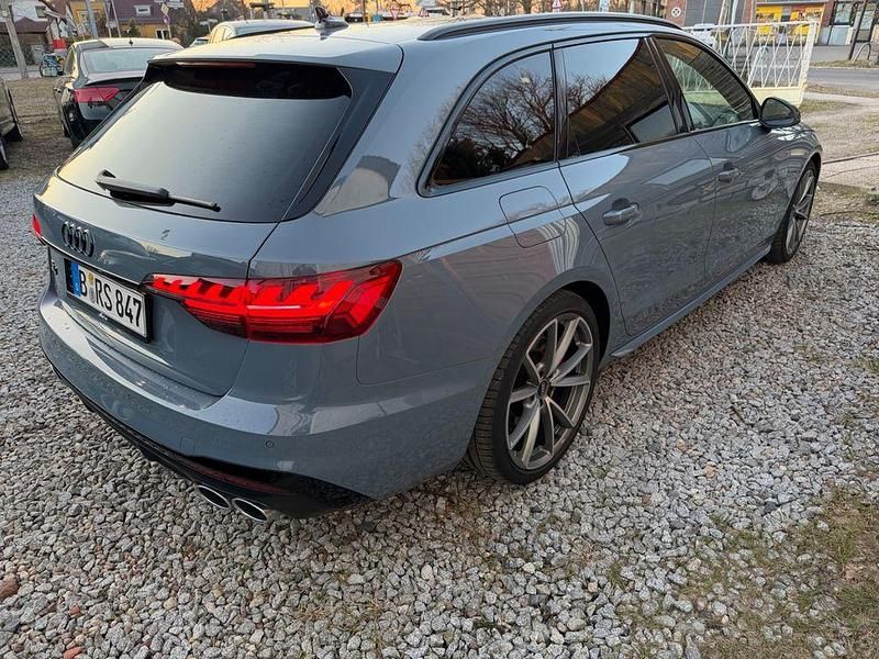 Gebraucht Audi S4 Sport 341 PS (250 kW) 2022 Grau Kombi