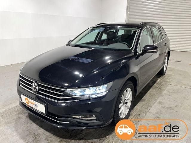 Schwarz Gebraucht 2023 VW Passat Business Kombi | 24.450 € (Guter Preis) - Bild 1/4