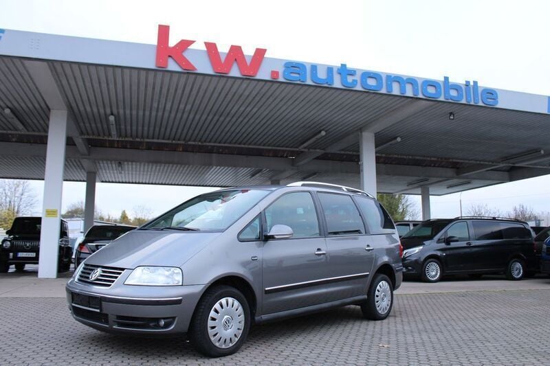 Grau Gebraucht 2006 VW Sharan Trendline Van / Kleinbus | 3.300 € (Guter Preis) - Bild 1/4