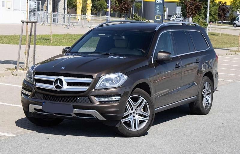 Gebraucht Mercedes GL350 258 PS (189 kW) 2012 Braun SUV