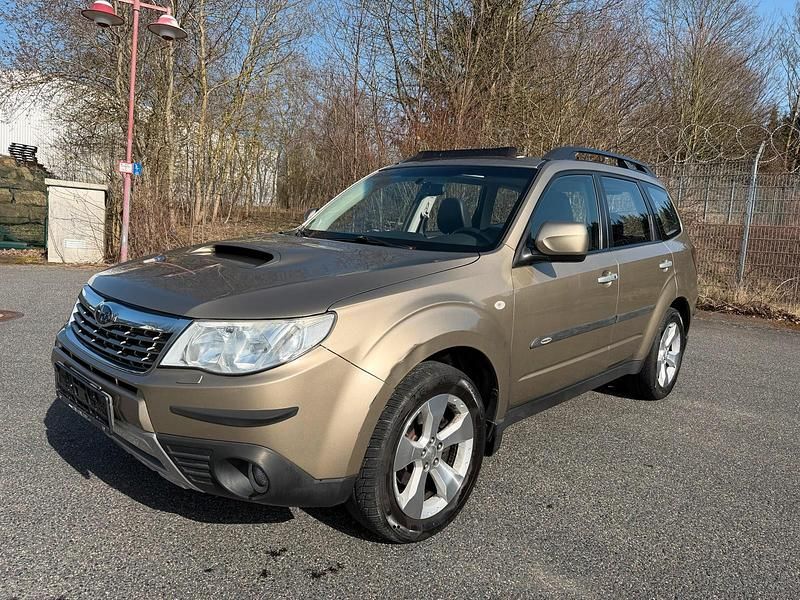 Gebraucht Subaru Forester Exclusive+ 147 PS (108 kW) 2009 Gelb SUV