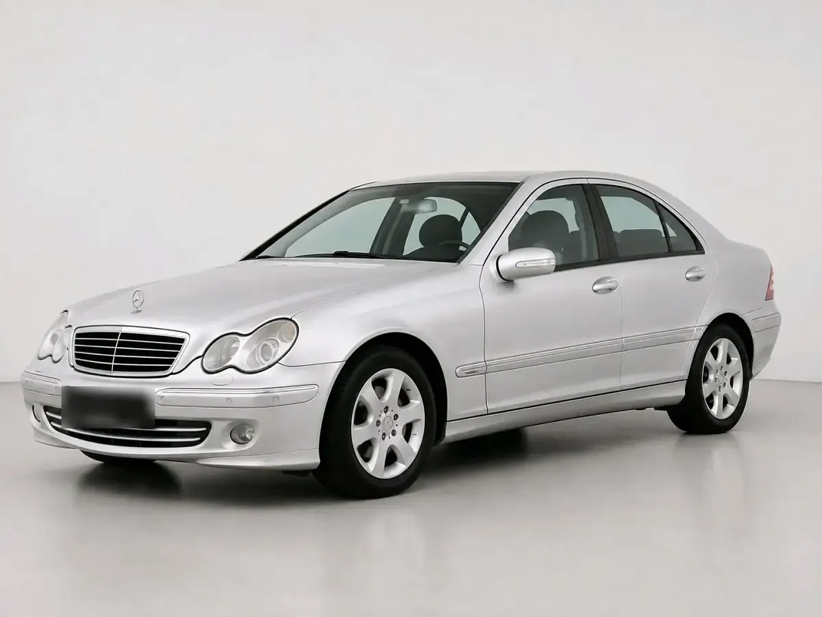 Gebraucht Mercedes C200 163 PS (119 kW) 2004 Silber Limousine