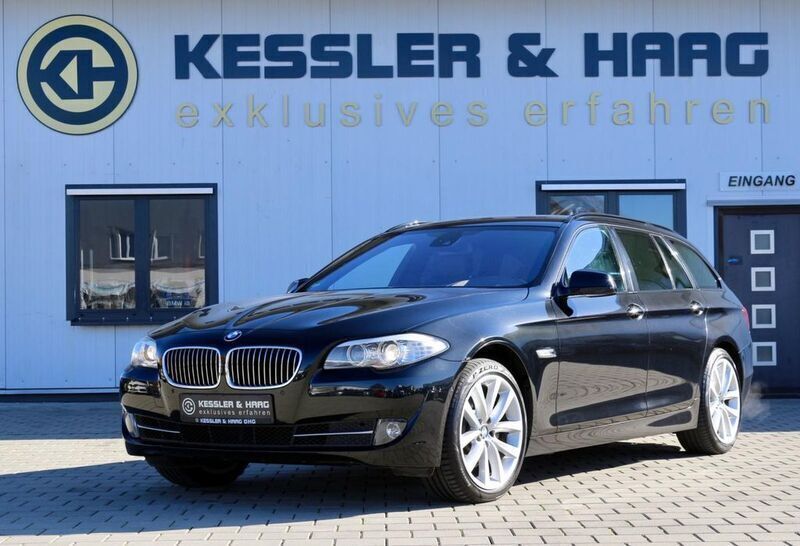 Schwarz Gebraucht 2012 BMW 528 M Sport Limousine | 19.999 € - Bild 1/4