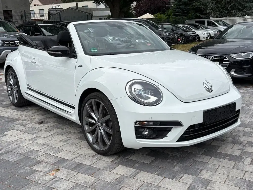 Gebraucht VW Beetle Cabriolet CLUB 150 PS (110 kW) 2016 Pure white Cabrio