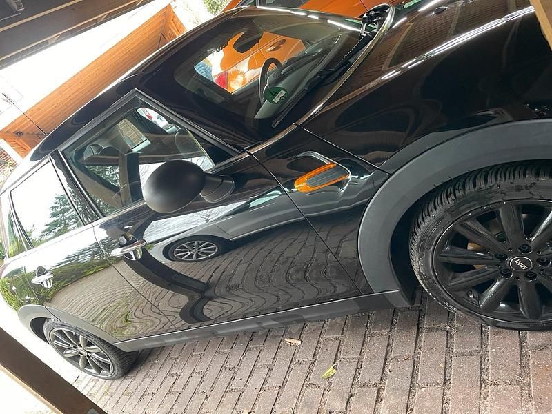 Gebraucht Mini ONE 75 PS (55 kW) 2015 Schwarz Kleinwagen