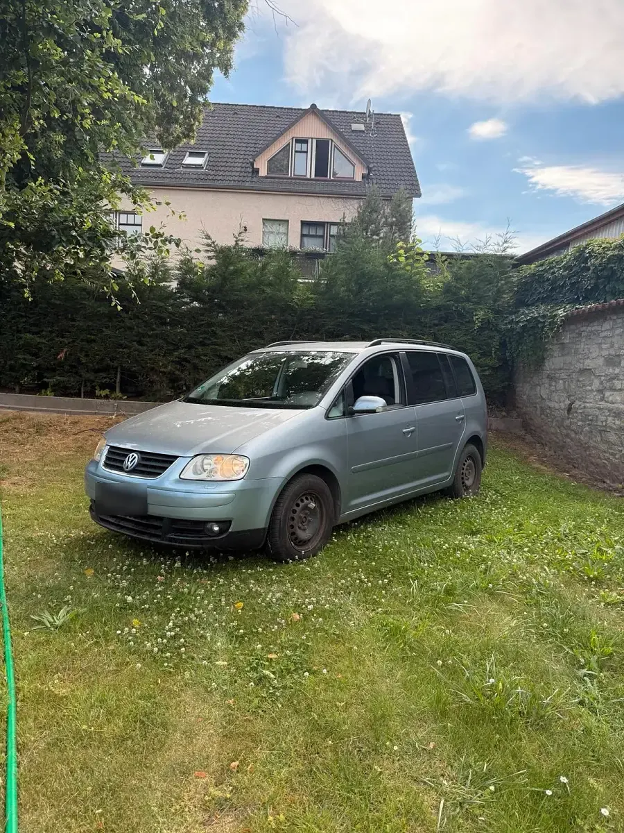 Gebraucht VW Touran 115 PS (84 kW) 2006 Silber Van / Kleinbus