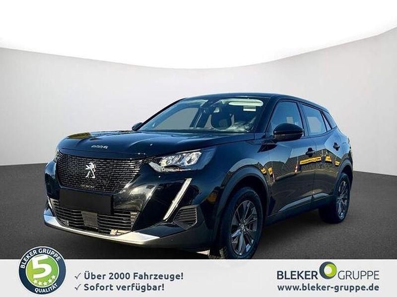 Gebraucht Peugeot e-2008 Active 100 kW (136 PS) 2021 Schwarz SUV