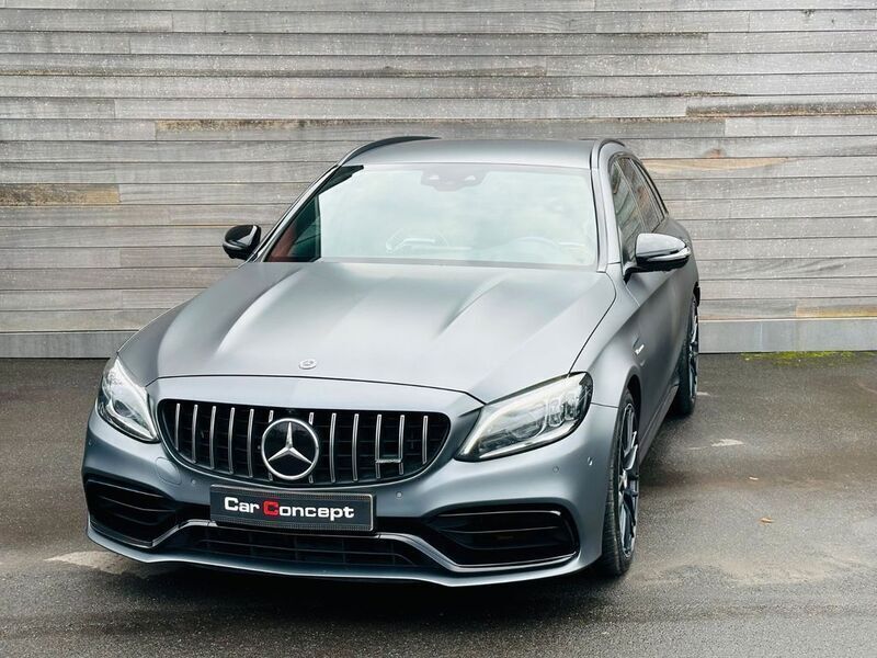 Grau Gebraucht 2021 Mercedes C63 AMG AMG Limousine | 57.950 € (Etwas zu teuer) - Bild 1/4