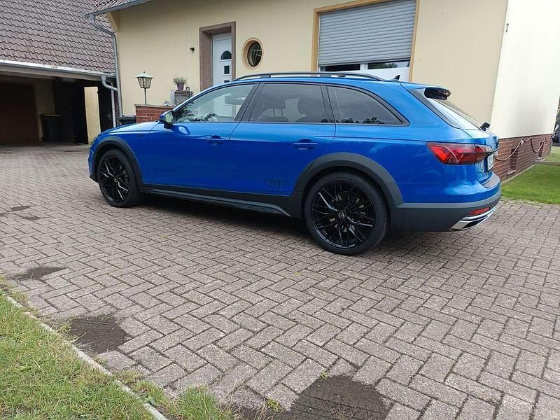 Gebraucht Audi A4 Allroad Ambiente 286 PS (210 kW) 2021 Blau Kombi