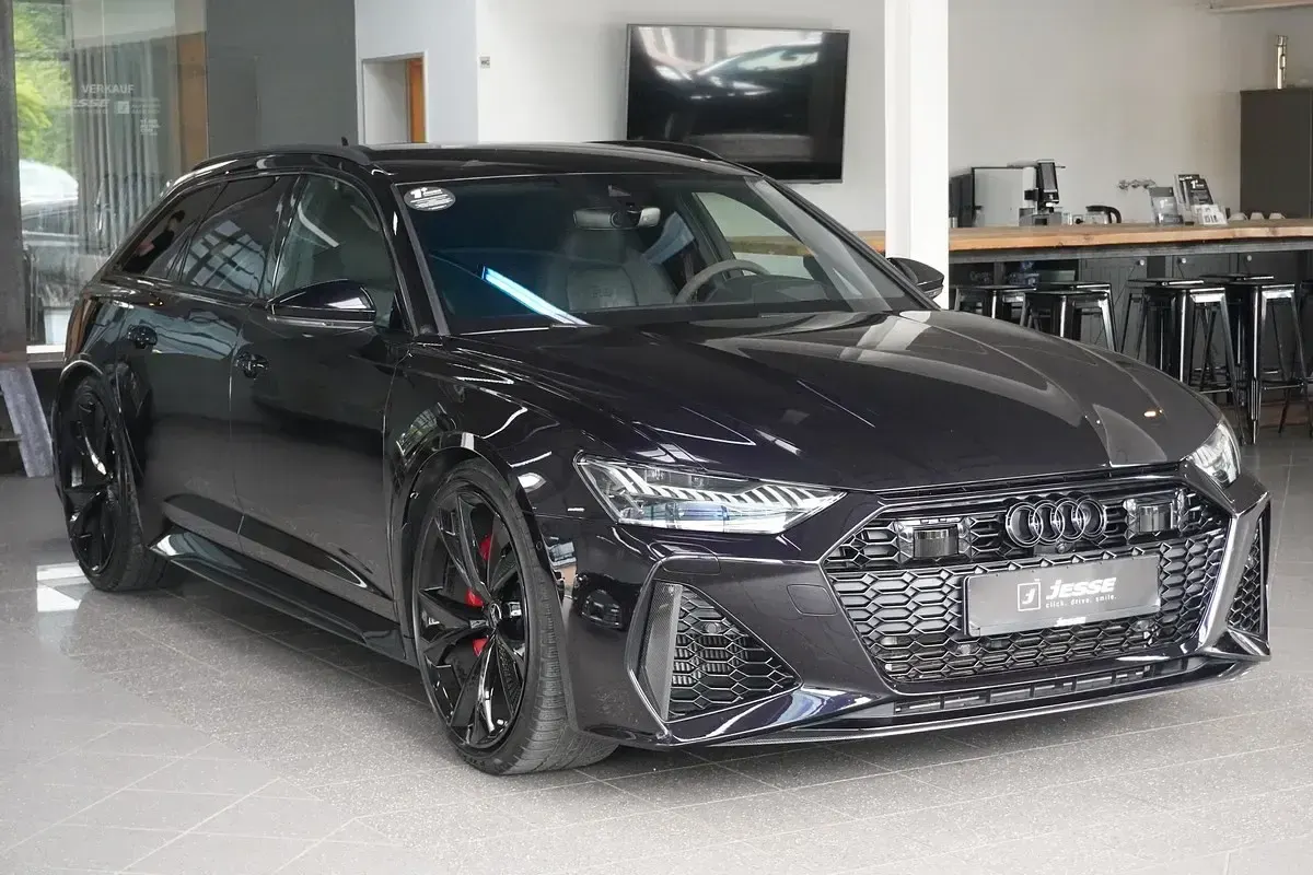 Gebraucht Audi RS6 Ambiente 600 PS (441 kW) 2022 Schwarz metallic Kombi