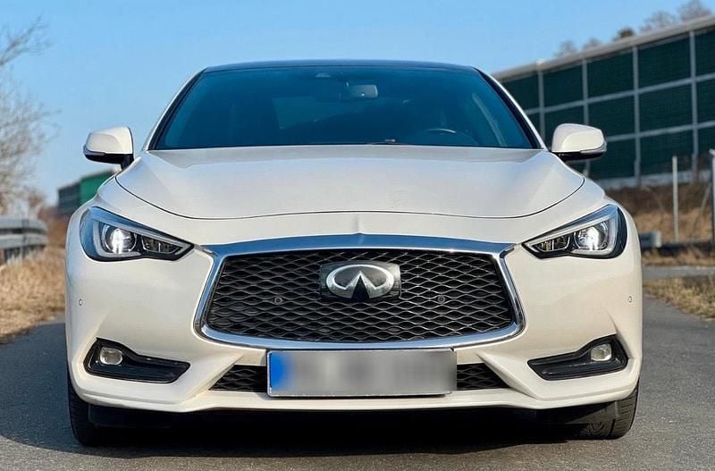 Gebraucht Infiniti Q60 211 PS (155 kW) 2019 Weiß Coupé