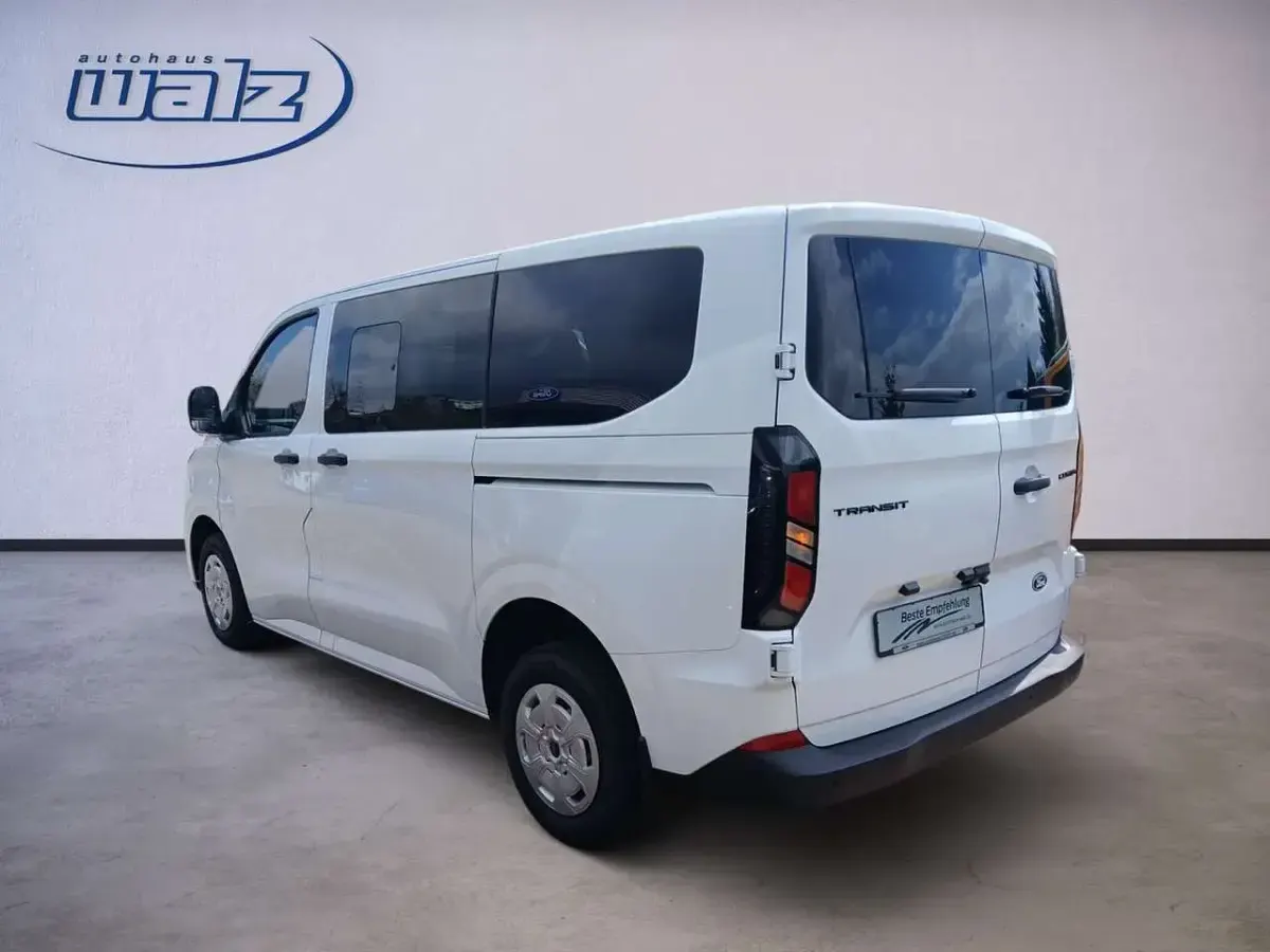 Neu Ford Transit Custom Trend 136 PS (100 kW) 2026 Frostweiß Kombi