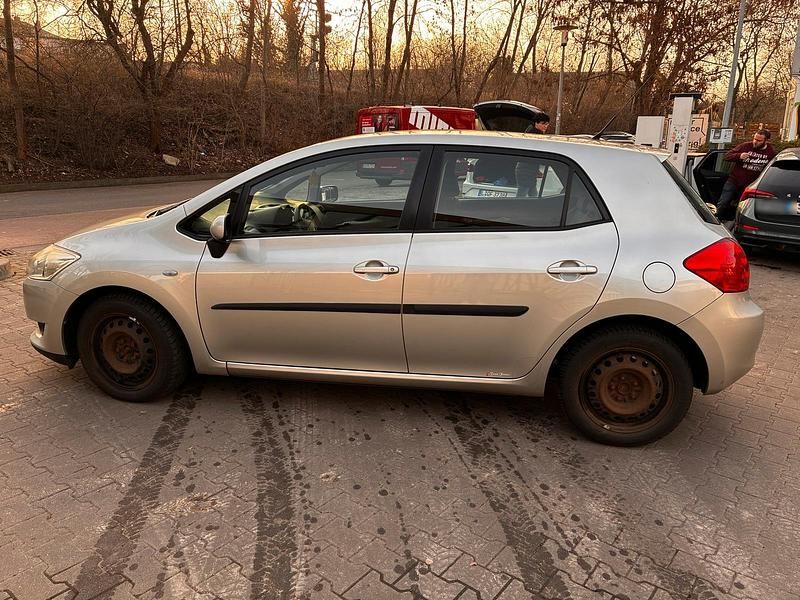 Gebraucht Toyota Auris 2007 Grau Kleinwagen
