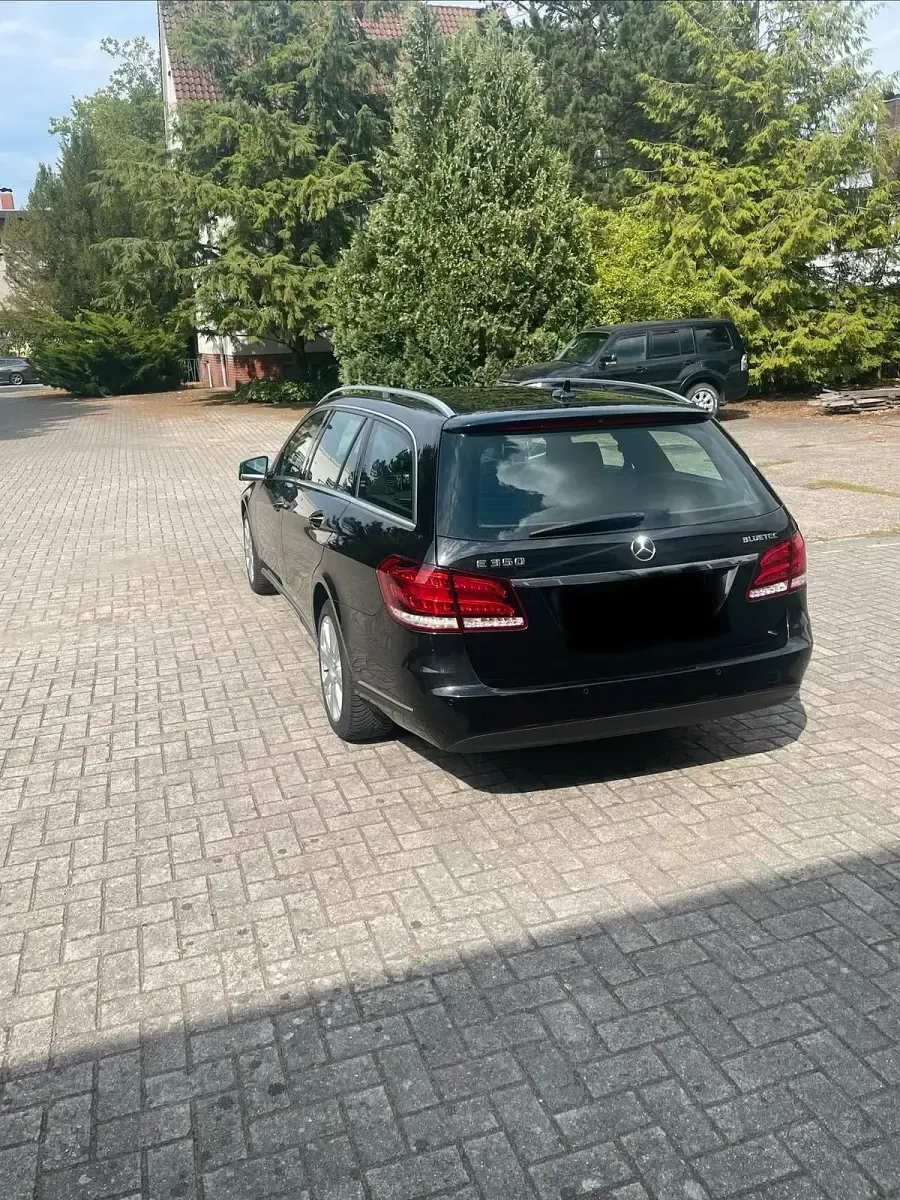 Gebraucht Mercedes E350 Avantgarde 258 PS (189 kW) 2013 Schwarz Kombi