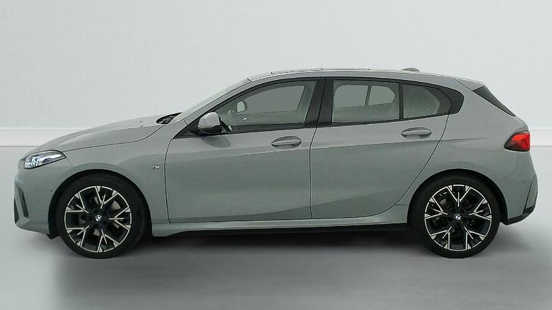 Gebraucht BMW 120 163 PS (119 kW) 2025 Brooklyn grau metallic Kleinwagen