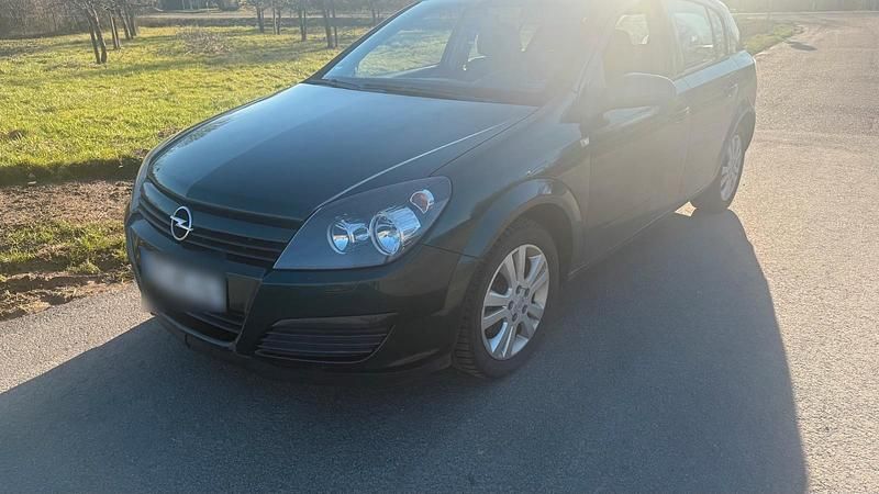 Gebraucht Opel Astra 101 PS (74 kW) 2005 Grün Kleinwagen