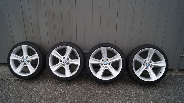 Gebraucht BMW 316 116 PS (85 kW) 2010 Grau metallic Limousine