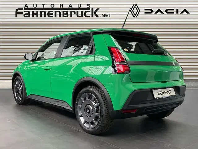 Nouă Renault R5 Evolution 89 kW (122 CP) 2026 Verde Hatchback