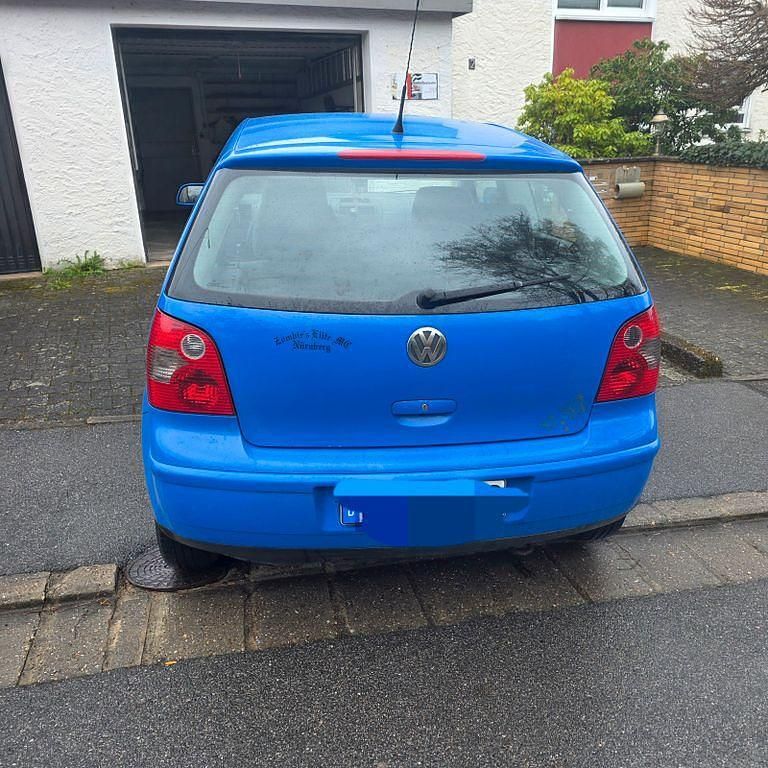 Gebraucht VW Polo Basis 54 PS (39 kW) 2004 Blau Kleinwagen