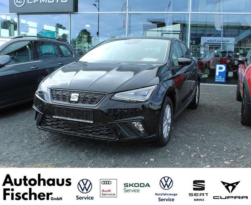 Mitternachtsschwarz Gebraucht 2024 Seat Ibiza Style Kleinwagen | 20.500 € (Etwas zu teuer) - Bild 1/4