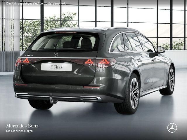 Gebraucht Mercedes E300 Avantgarde 313 PS (230 kW) 2024