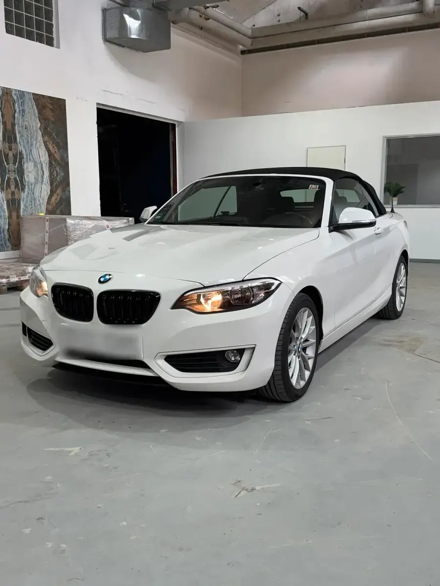 Gebraucht BMW 220 184 PS (135 kW) 2016 Weiß Cabrio